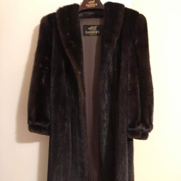 Vintage Black Mink fur coat w/ silk lining - Picture 2 of 5